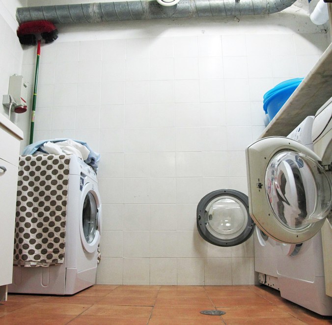 2014_07_28_KUVAMIETE_Laundry-room-W_PHA